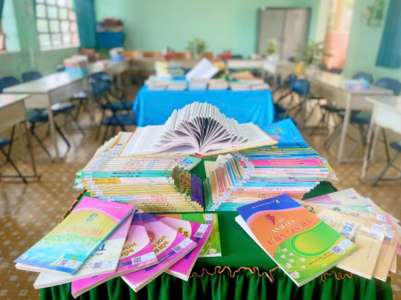 hình ảnh trang trí sách